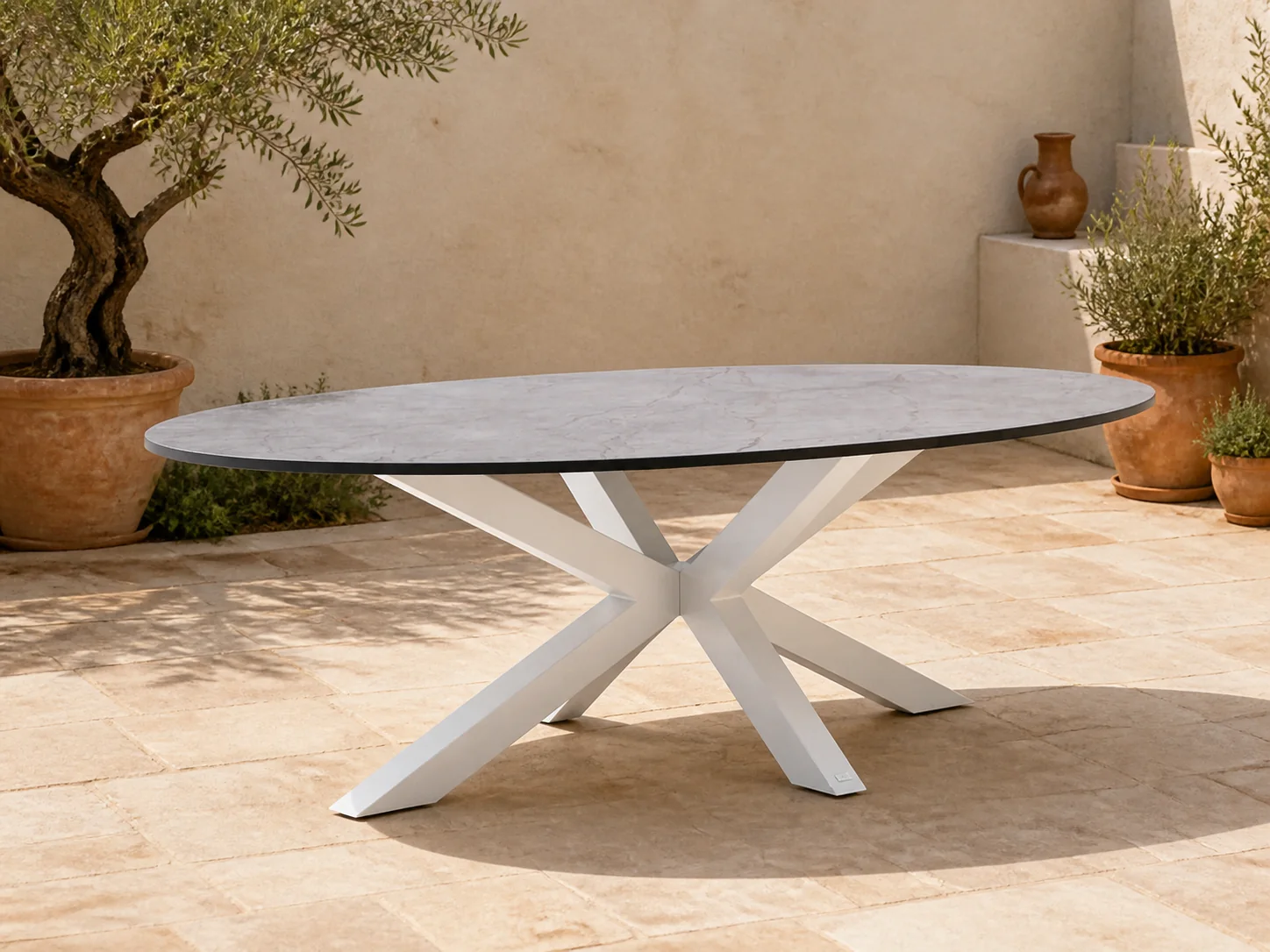 Sfeerfoto van Bellagio tuinmeubelen Induno Ellips dining tuintafel 280x130cm – Wit