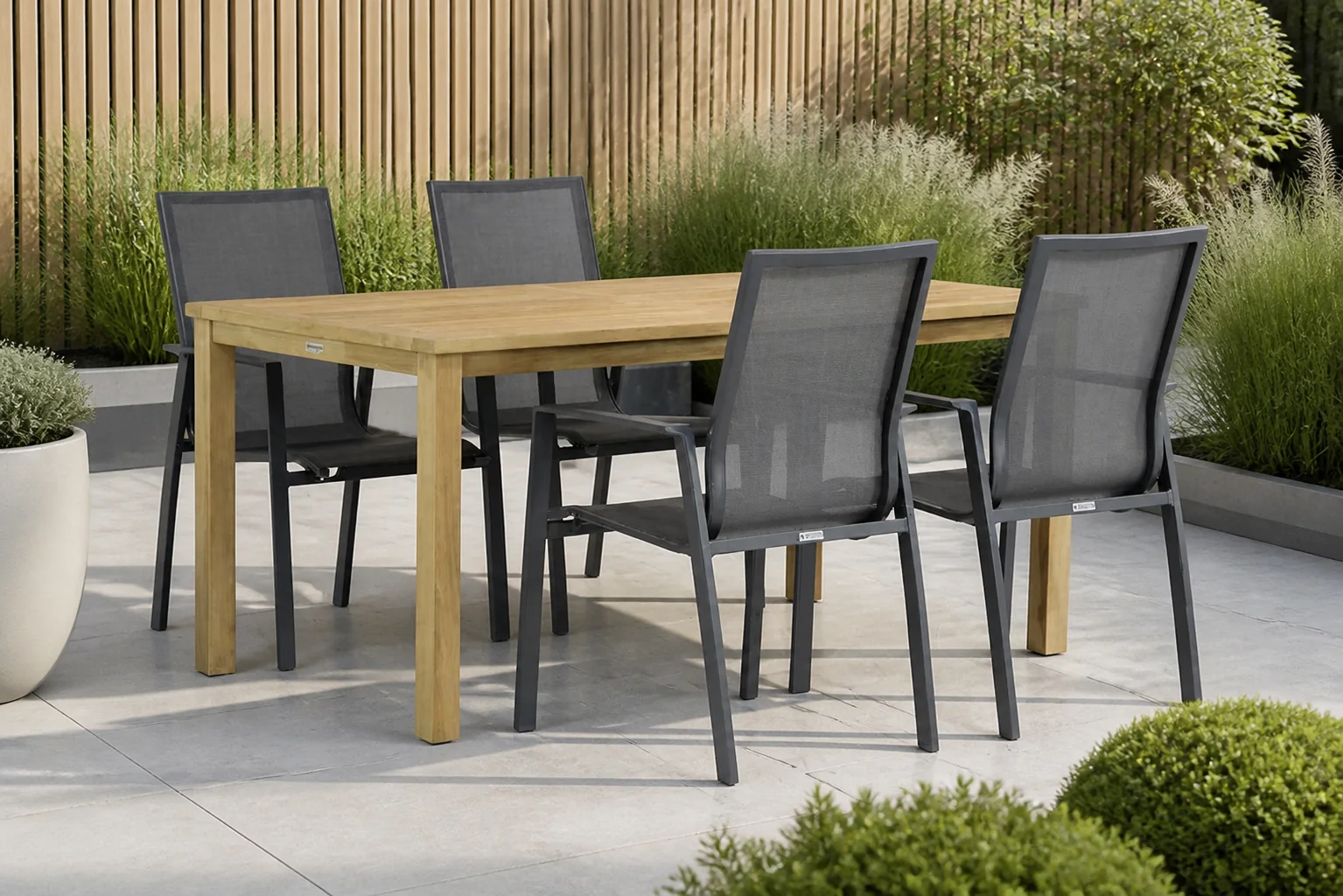 Sfeerfoto van Garden Collections Lifestyle Ultimate/Weston 160 cm dining tuinset 5-delig – Grijs-antraciet