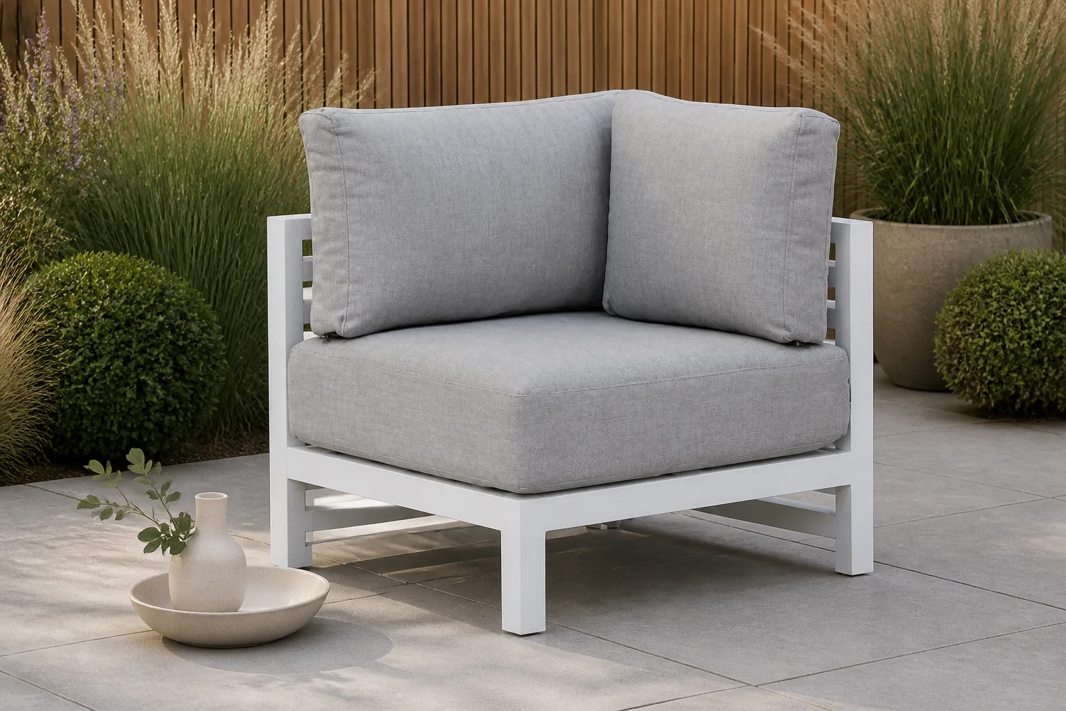 Sfeerfoto van Santika Furniture Jaya hoek module (met 2 rugkussens) – Wit