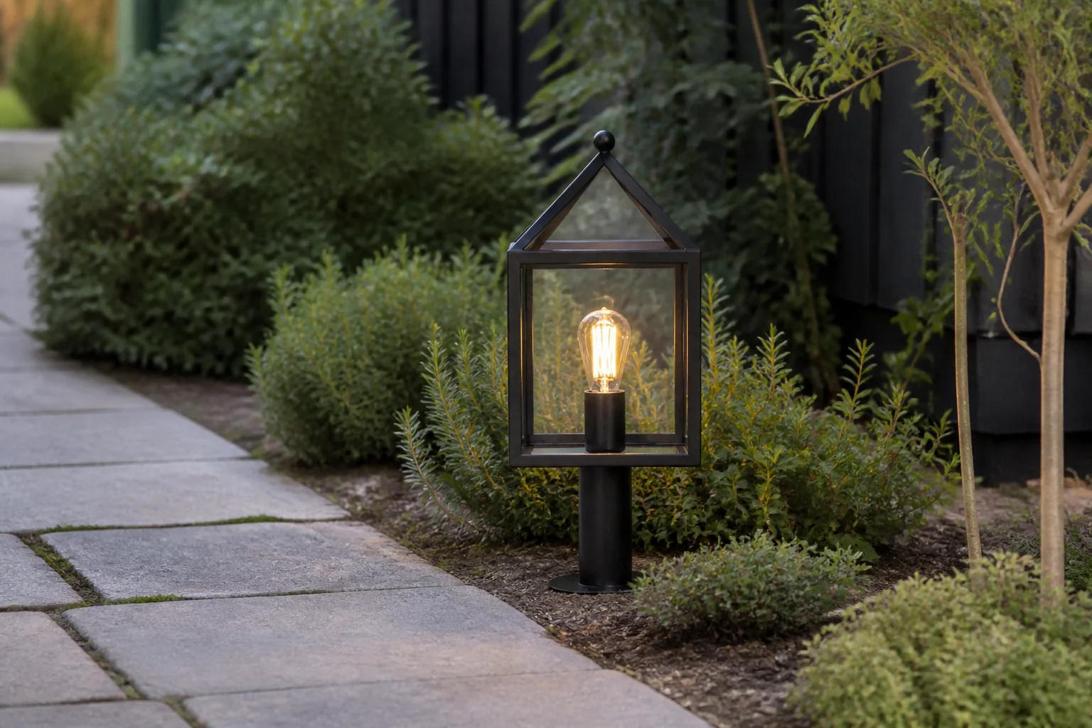 Sfeerfoto van Ks verlichting 240v sokkellamp bloemendaal 4k zwrt K.S. Verlichting