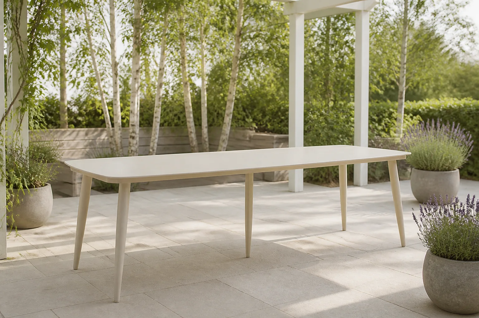 Sfeerfoto van Coco Vienna dining tuintafel 240 x 100 cm – Taupe-naturel-bruin