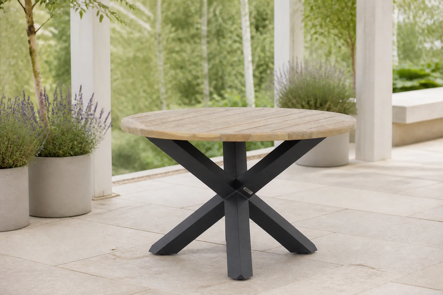 Sfeerfoto van Lifestyle Garden Furniture Rockville dining tuintafel rond 120 cm – Old teak greywash