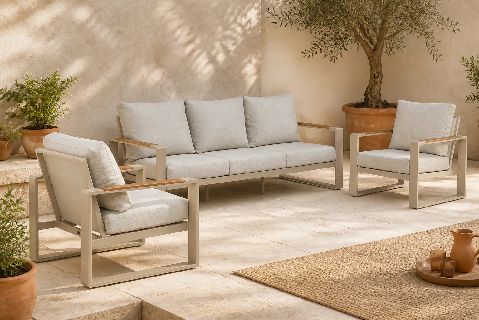 Sfeerfoto van Lifestyle Garden Furniture Lezo stoel-bank loungeset 3-delig – Taupe-naturel-bruin