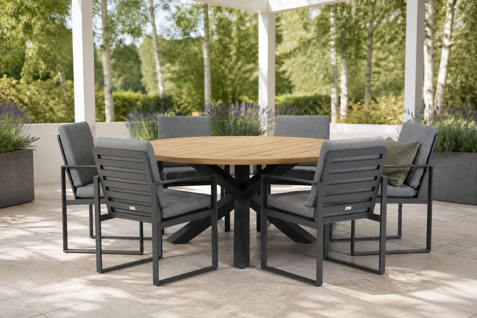Sfeerfoto van Santika Furniture Zaga/Rockville 160 cm dining tuinset 7-delig – Grijs-antraciet