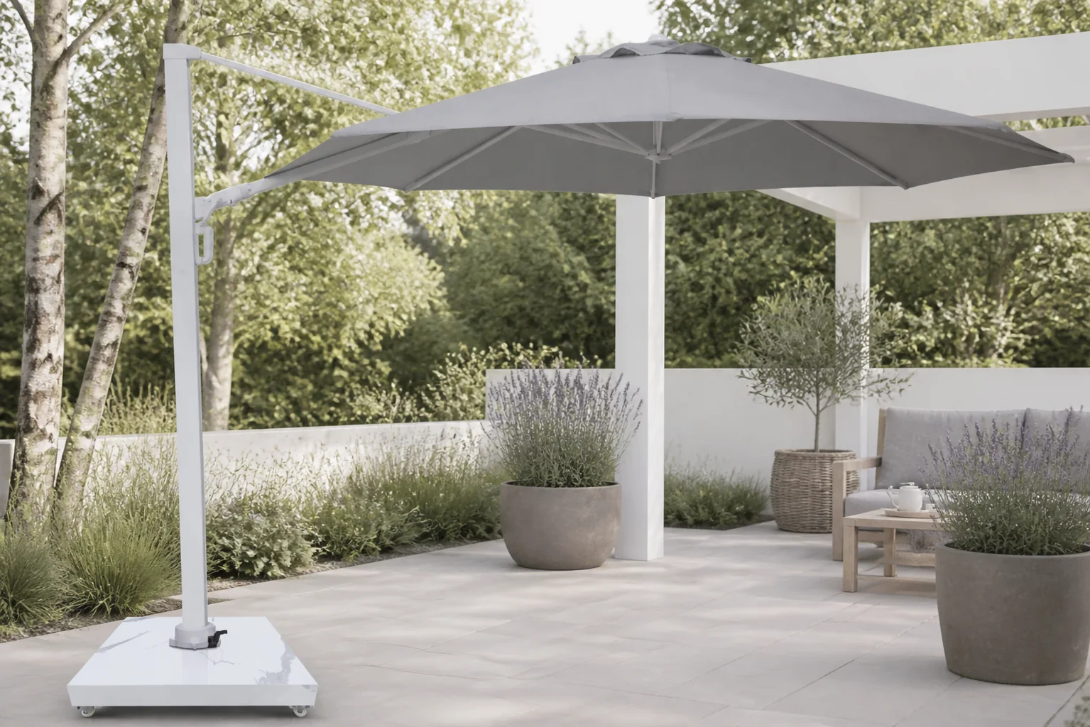 Sfeerfoto van Camello Luna zweefparasol 3.5m S2 Excellent (excl. voet) – Grijs-antraciet
