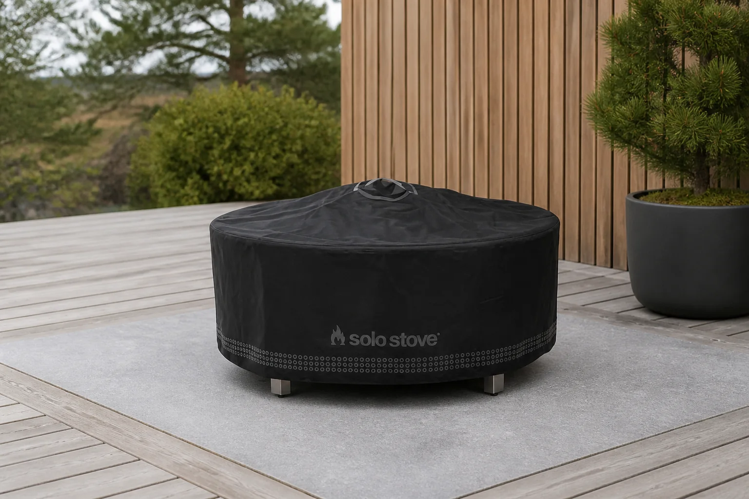 Sfeerfoto van Solo Stove beschermhoes voor Bonfire vuurkorf Surround