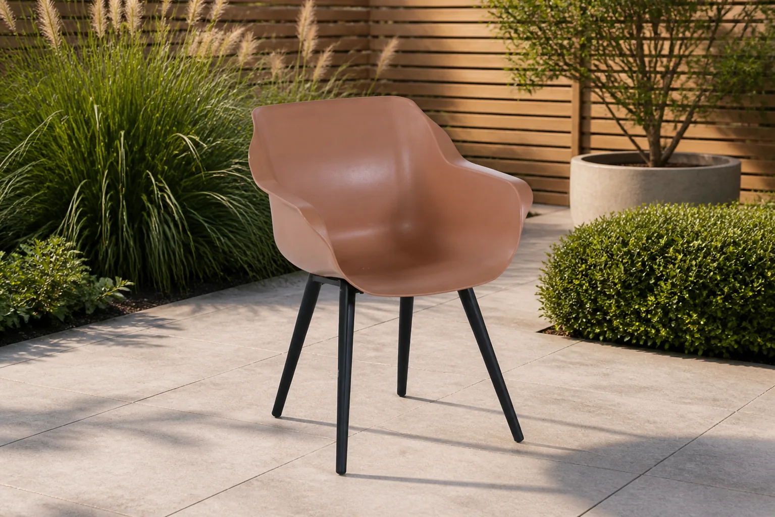 Sfeerfoto van Hartman Sophie studio dining tuinstoel italian terra met gratis kussen – Transparant