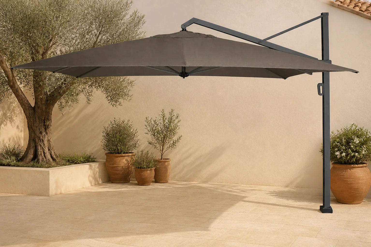 Sfeerfoto van Platinum Sun & Shade | Zweefparasol Icon Premium 400 x 300 cm | Havana