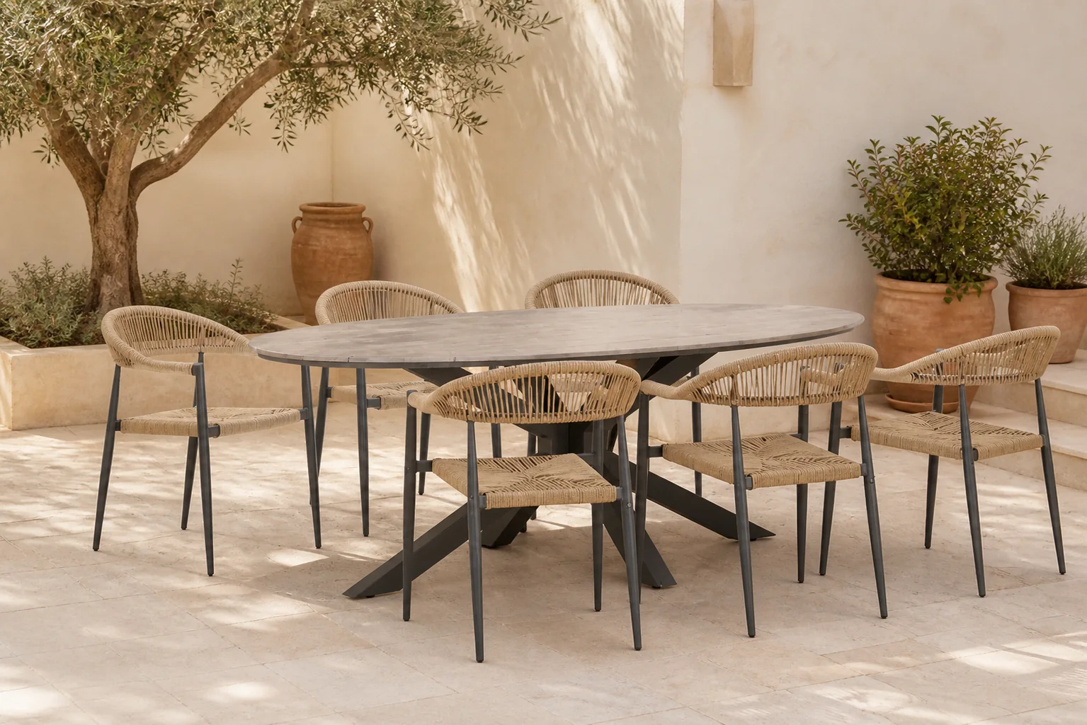 Sfeerfoto van De Laan Projects Laan Granada/Matara 220 cm dining tuinset 7-delig – Taupe-naturel-bruin