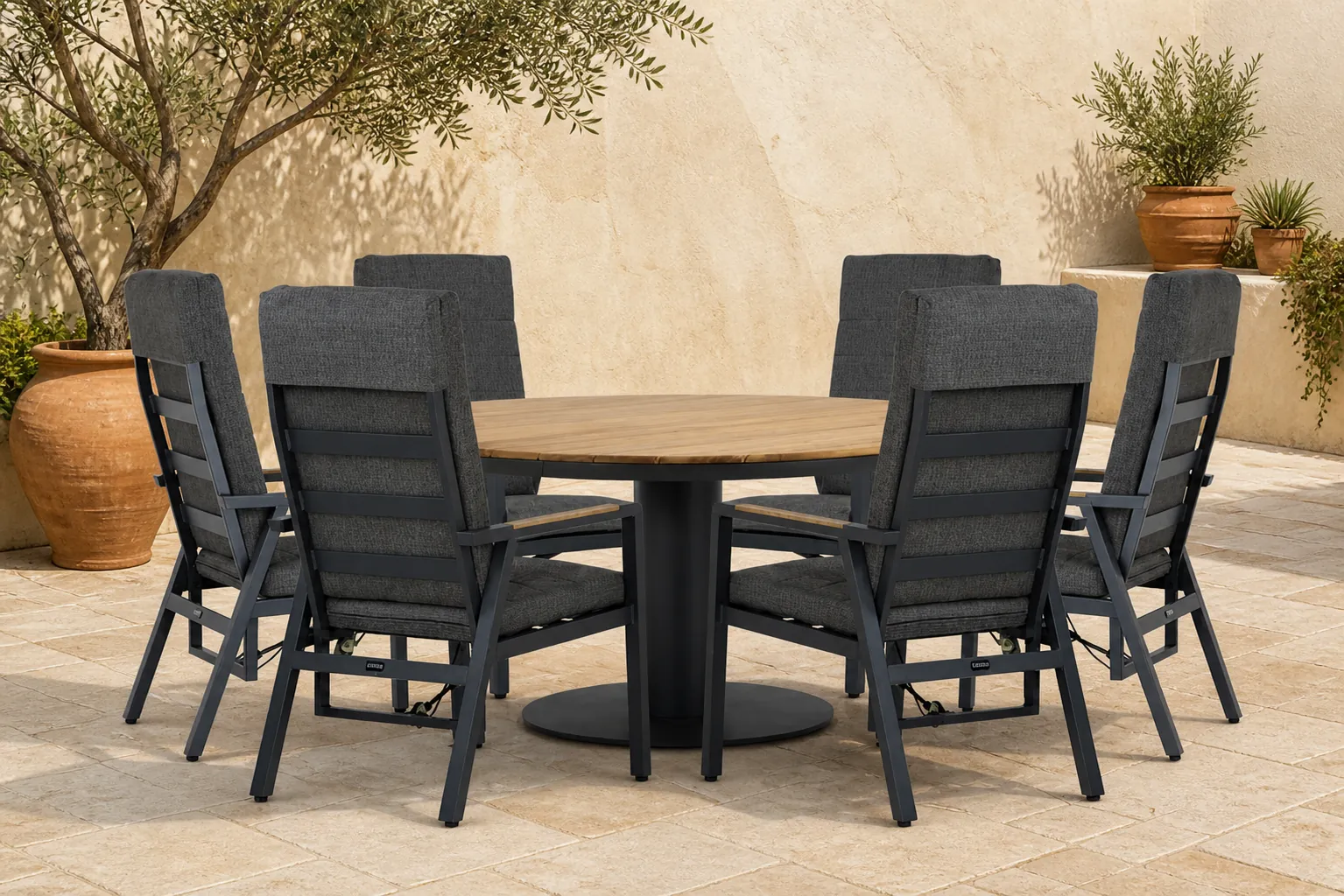 Sfeerfoto van Lifestyle Garden Furniture Marseille/Salerno 160 cm dining tuinset 7-delig – Grijs-antraciet