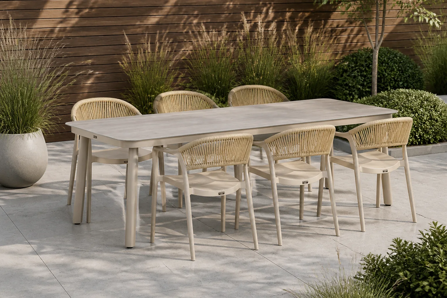 Sfeerfoto van Domani Furniture Toscano/Tavano 220×90 cm dining tuinset 7-delig – Taupe-naturel-bruin