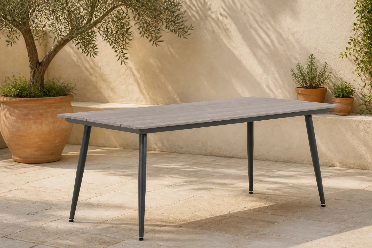 Sfeerfoto van Lifestyle Garden Furniture Matale dining tuintafel 180 x 92 cm – Grijs-antraciet