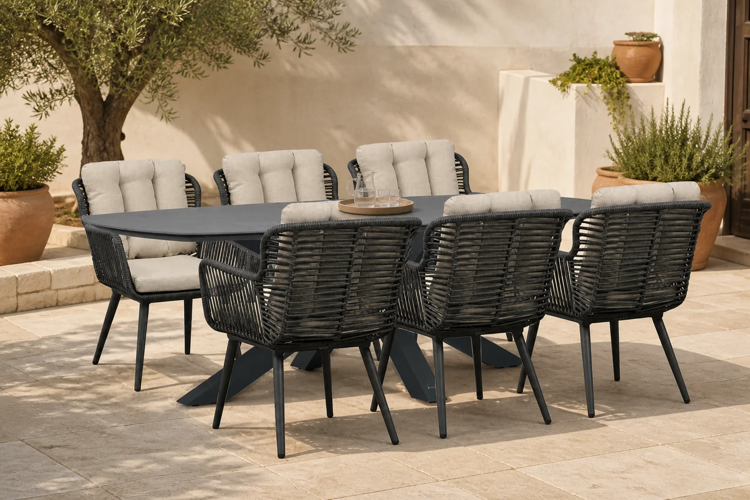 Sfeerfoto van Coco Custa/Voyage 240x120cm dining tuinset 7-delig – Grijs-antraciet