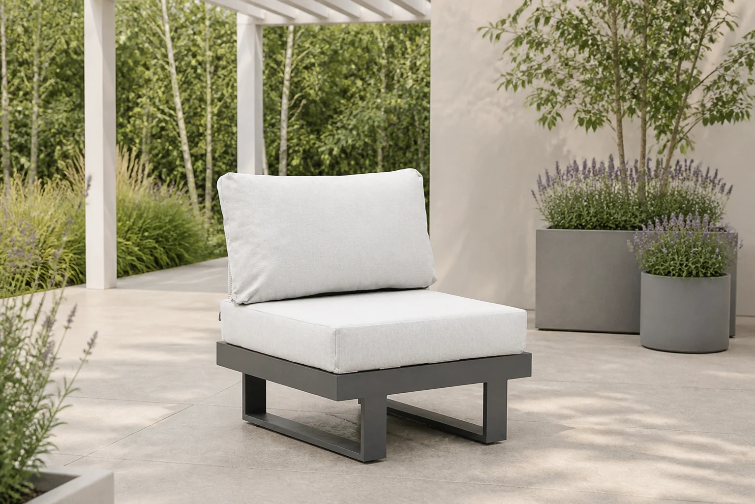 Sfeerfoto van Lifestyle Garden Furniture Lorenzo midden module – Grijs-antraciet