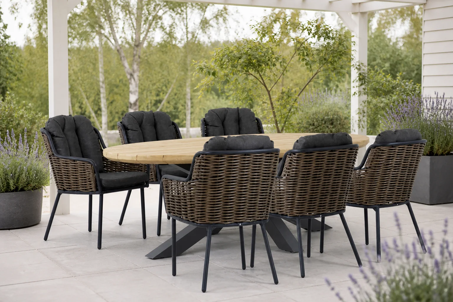 Sfeerfoto van Santika Furniture Fasano/Diogo 240 cm dining tuinset 7-delig – Grijs-antraciet