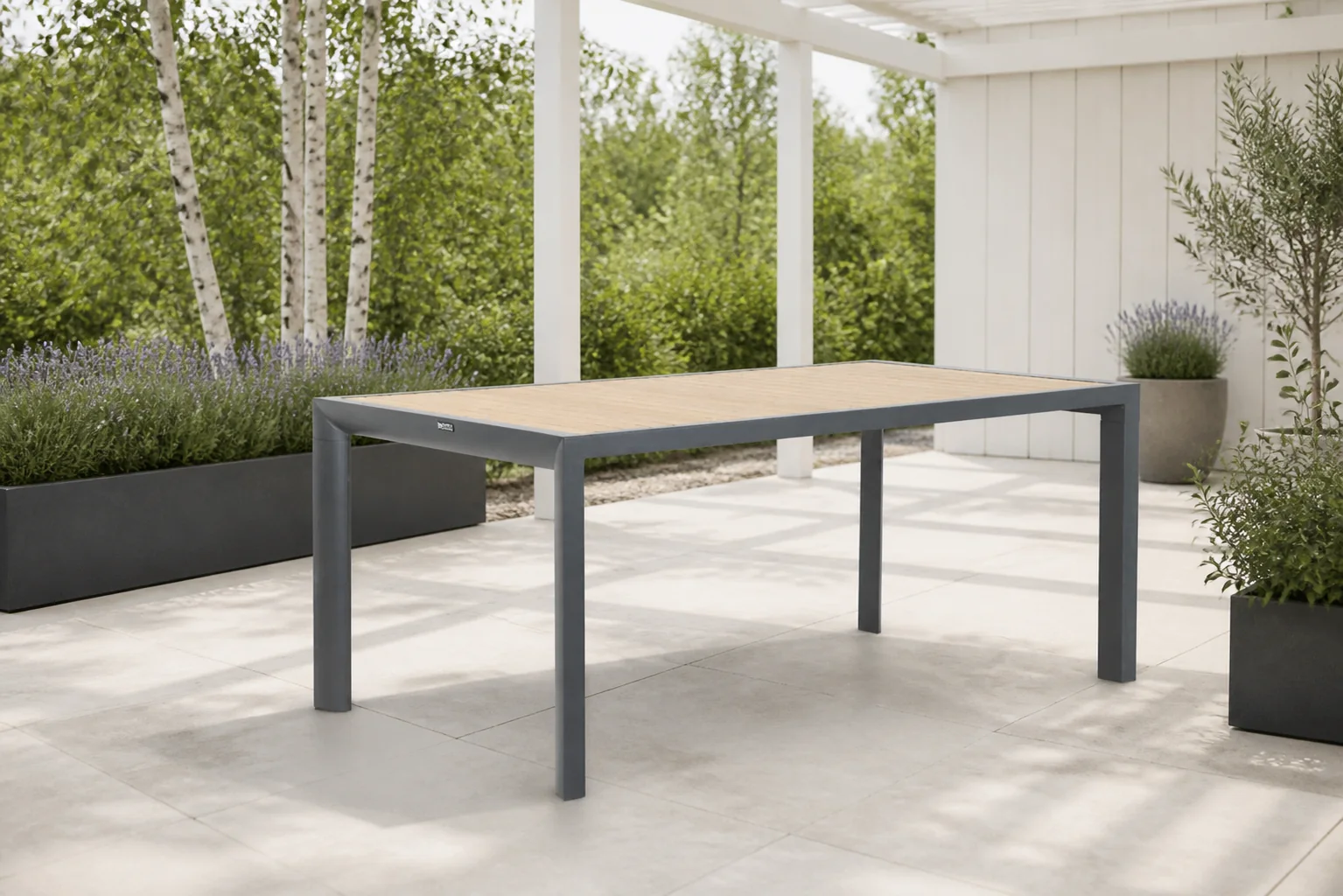 Sfeerfoto van Lifestyle Garden Furniture Borello dining tuintafel 180 x 100 cm – Grijs-antraciet