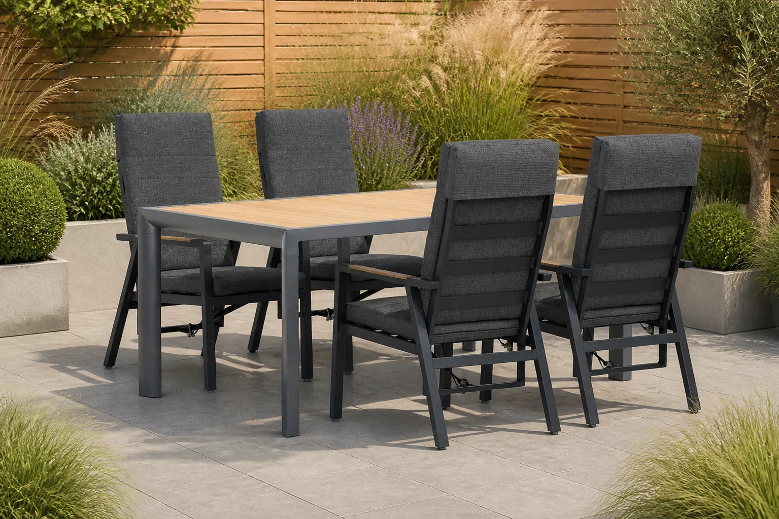 Sfeerfoto van Lifestyle Garden Furniture Marseille/Borello 180 cm dining tuinset 5-delig – Grijs-antraciet