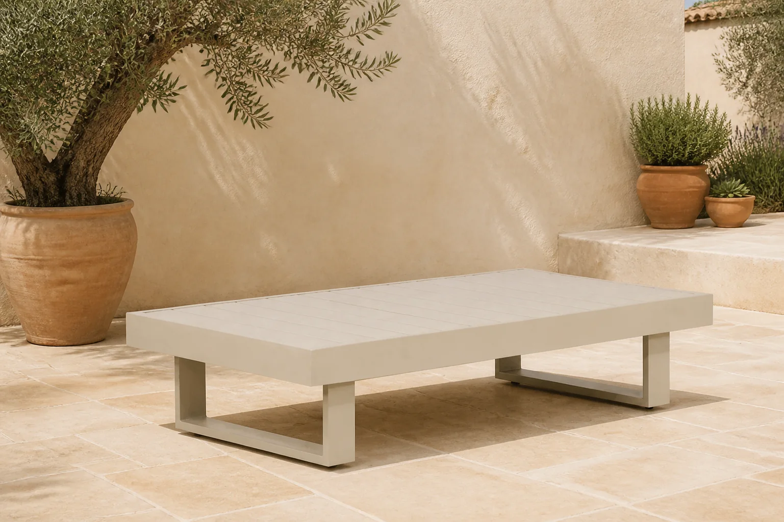 Sfeerfoto van Lifestyle Garden Furniture Lorenzo loungetafel 130 x 73,5 cm – Taupe-naturel-bruin