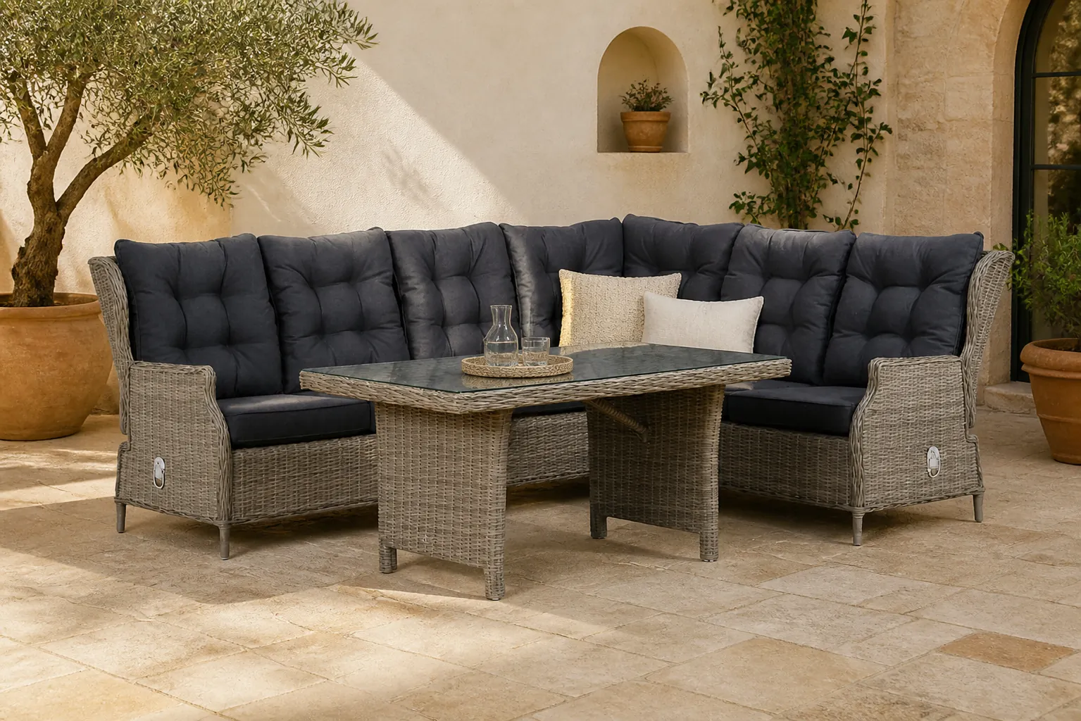 Sfeerfoto van Garden Collections New Castle dining loungeset 5-delig – Grijs-antraciet