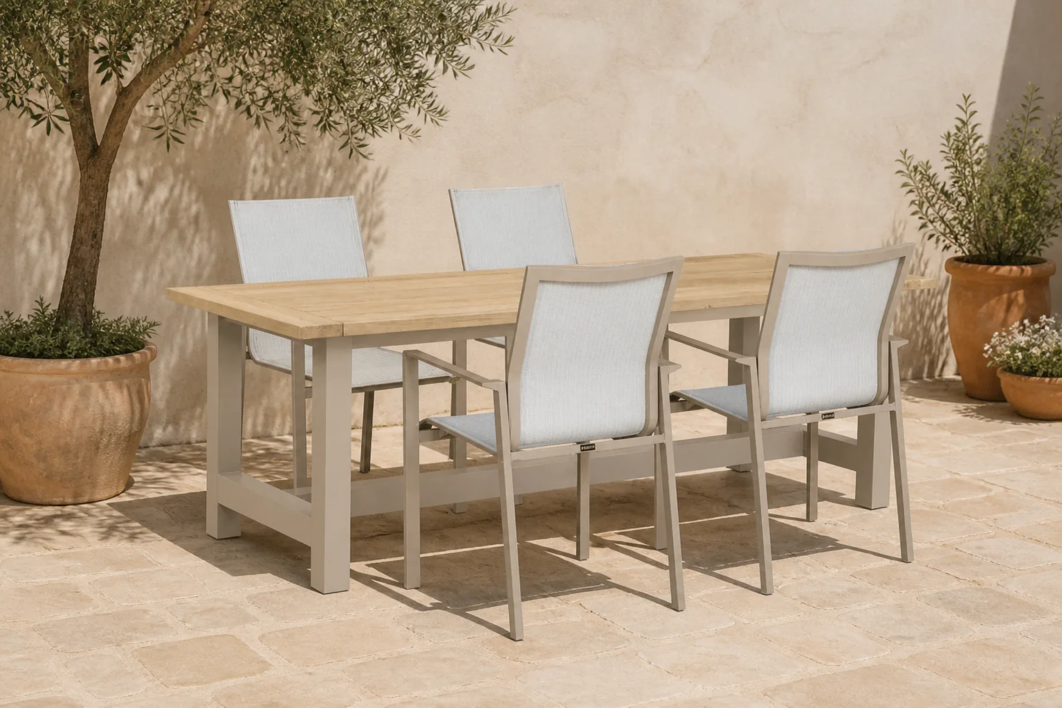 Sfeerfoto van Lifestyle Garden Furniture Timo/San Francisco 200×100 cm dining tuinset 5-delig – Zand/Beige