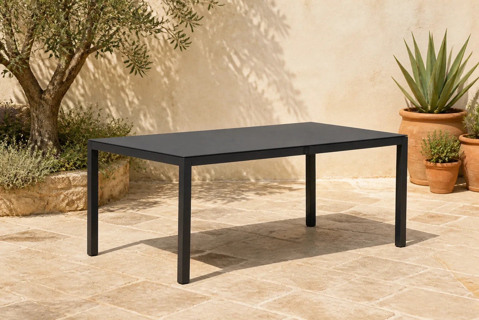 Sfeerfoto van Lifestyle Garden Furniture Venice lounge/dining tuintafel – Grijs-antraciet