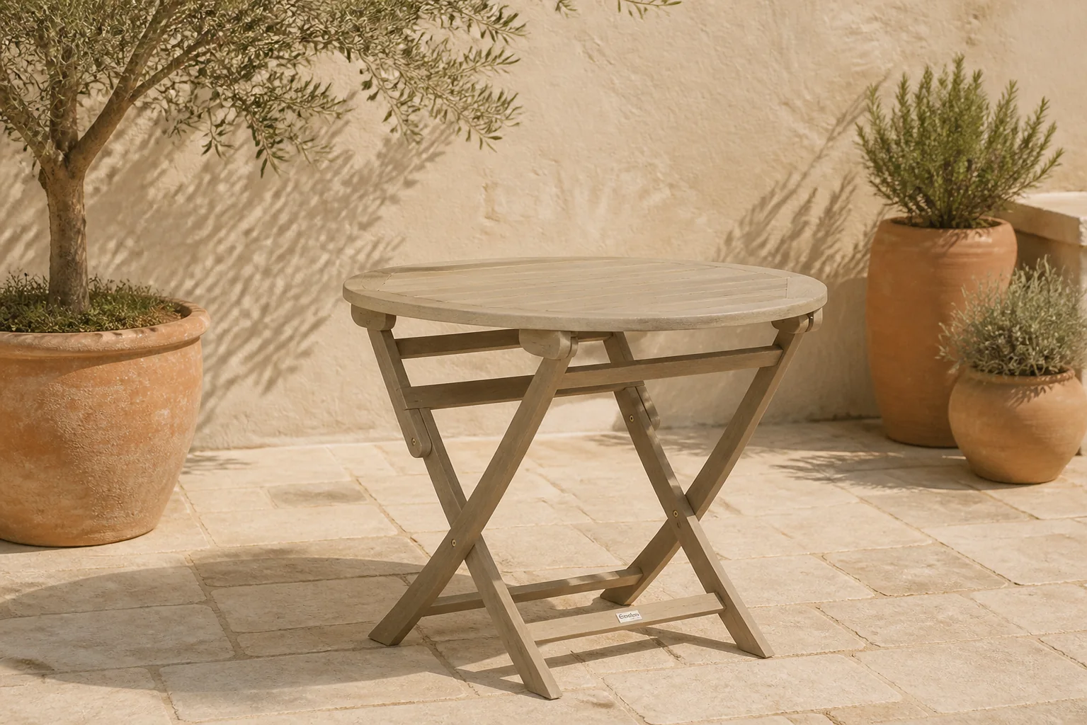 Sfeerfoto van Garden Collections Derby inklapbare tafel 100 cm – Old teak greywash