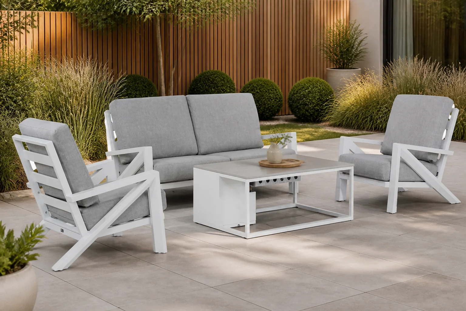 Sfeerfoto van Santika Furniture Cinta/Cosiloft 120 cm stoel-bank loungeset 4-delig – Wit