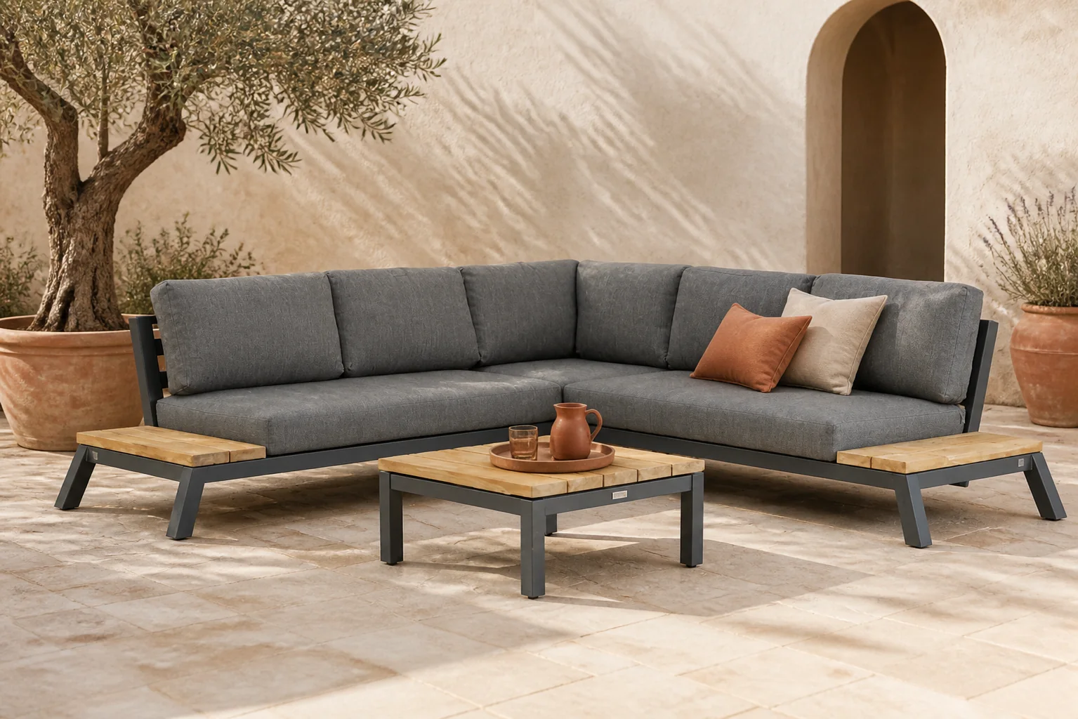 Sfeerfoto van 4 Seasons Outdoor Seasons Empire/Riviera 75 cm platform loungeset 4-delig – Grijs-antraciet