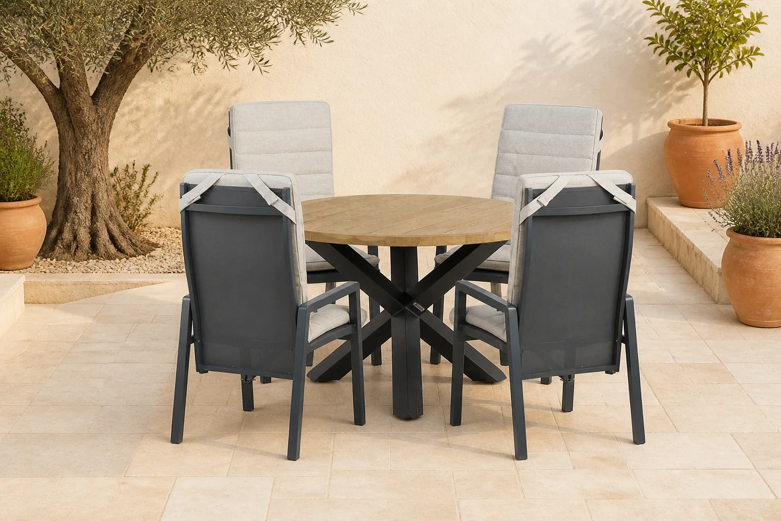 Sfeerfoto van Lifestyle Garden Furniture Vivaro/Rockville 120 cm dining tuinset 5-delig – Grijs-antraciet