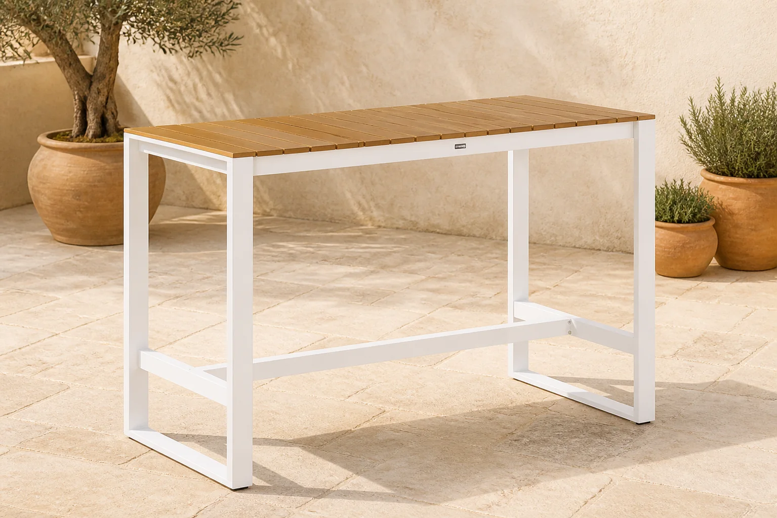 Sfeerfoto van Lifestyle Garden Furniture Faro bartafel 150 x 80 cm – Wit