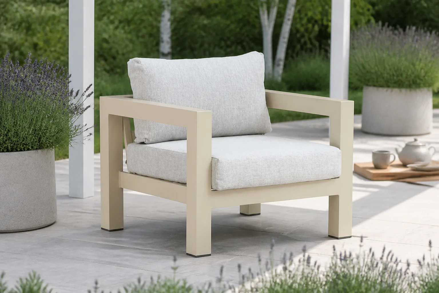 Sfeerfoto van Lifestyle Garden Furniture Luca lounge tuinstoel – Taupe-naturel-bruin