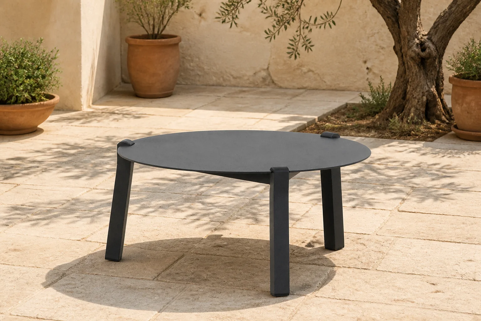 Sfeerfoto van Lifestyle Garden Furniture Rimini loungetafel 60 cm – Grijs-antraciet