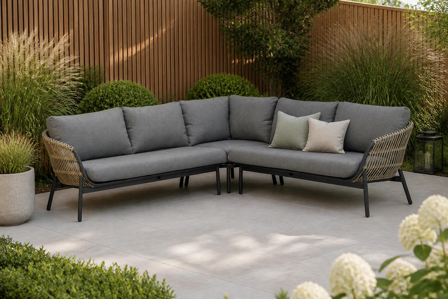 Sfeerfoto van Coco Nathan hoek loungeset 3-delig – Taupe-naturel-bruin
