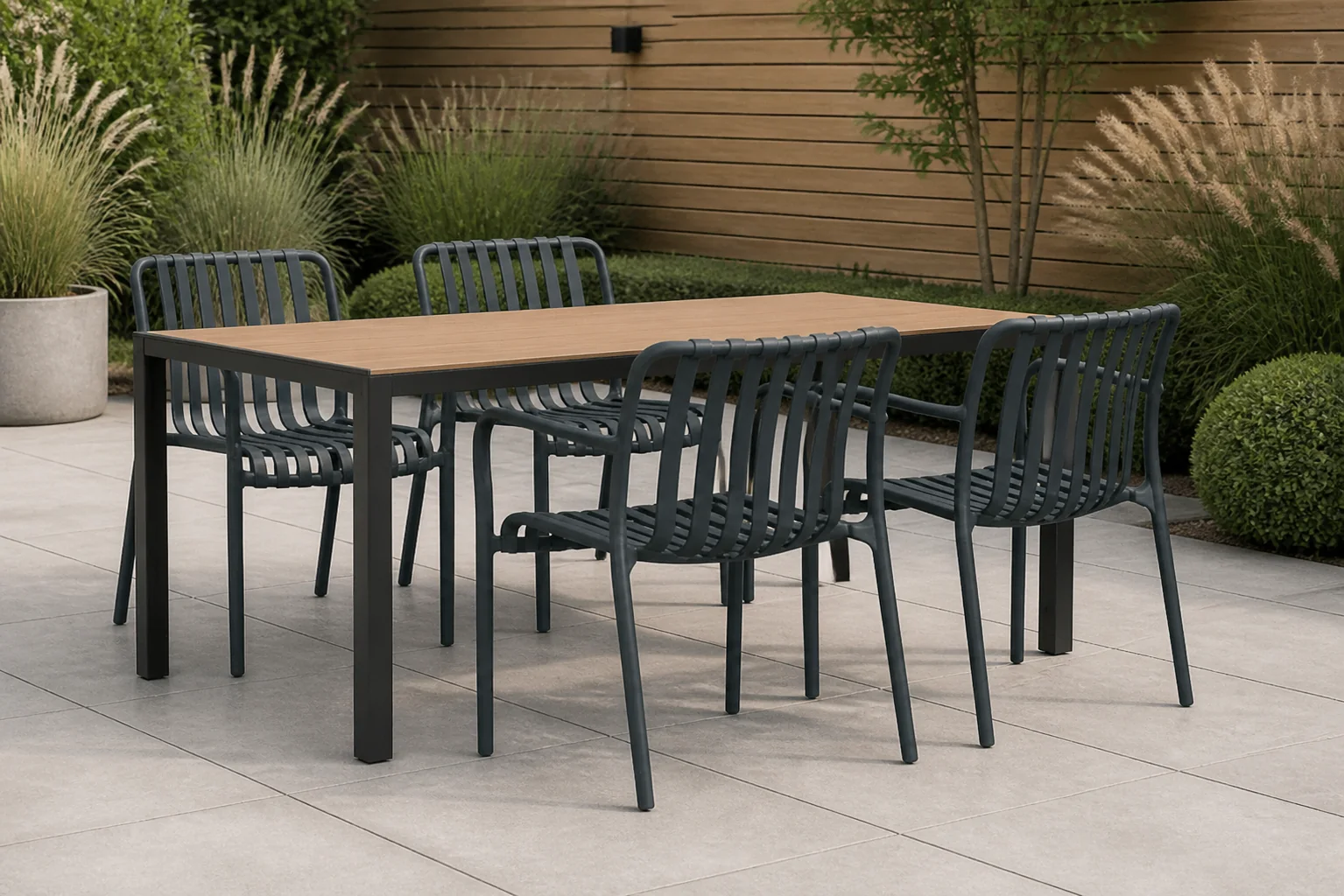 Sfeerfoto van Domani Furniture Alba/Creta 160×90 cm dining tuinset 5-delig – Grijs-antraciet