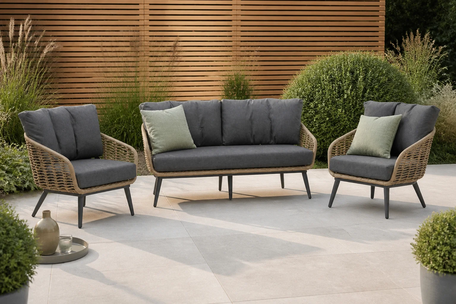 Sfeerfoto van Coco Vinci stoel-bank loungeset 3-delig – Grijs-antraciet