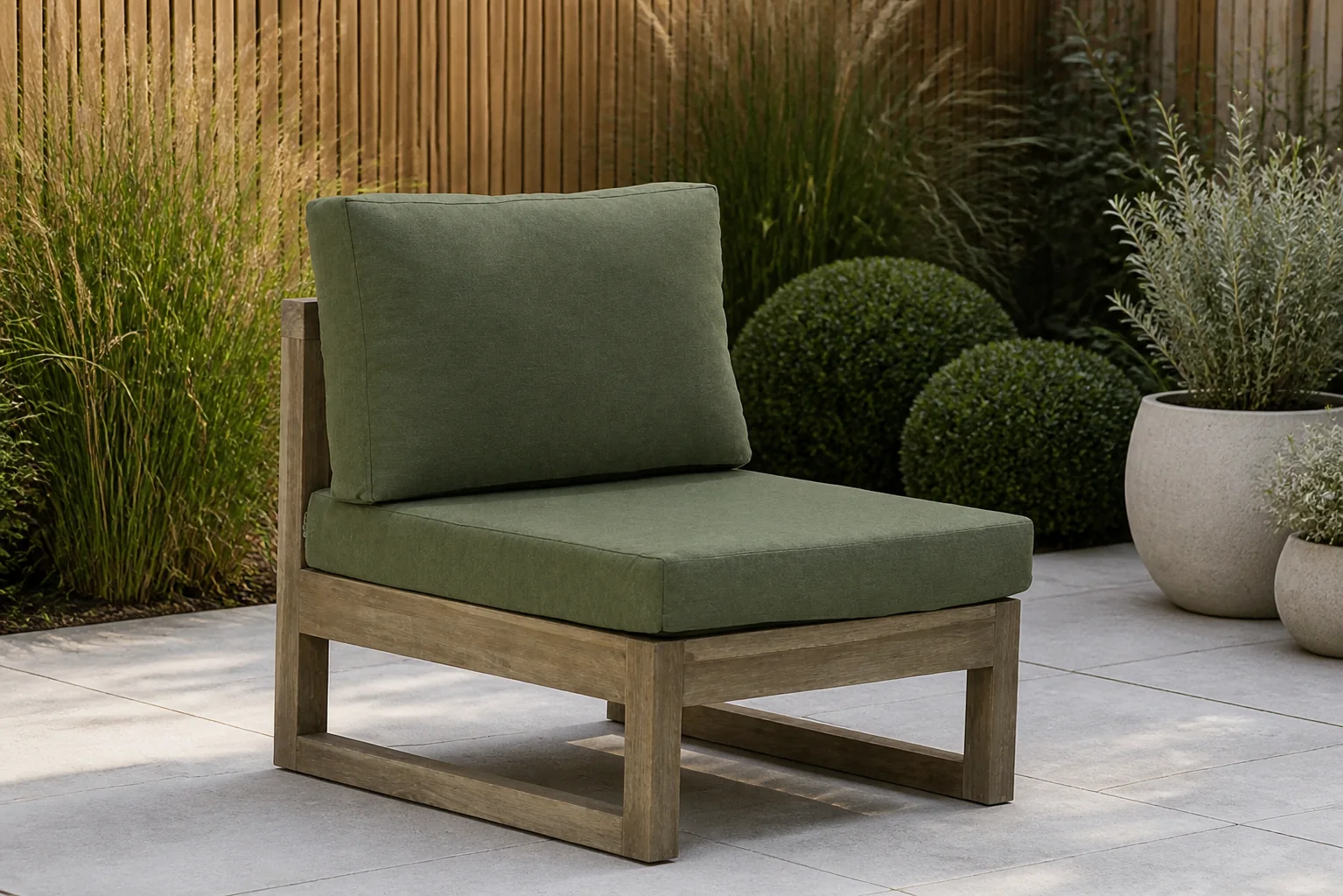 Sfeerfoto van Garden Collections Richmond midden module – Old teak greywash