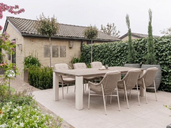 Manifesto Furniture Novara/ROUGH-X 240cm dining tuinset 7-delig – Bruin