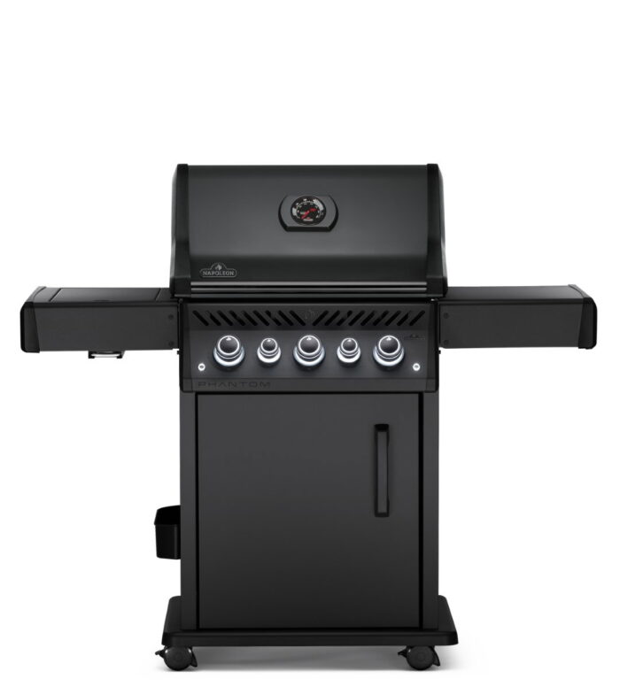 Napoleon grills Phantom Rogue SE 425 met RVS roosters mat zwart BBQ barbecue